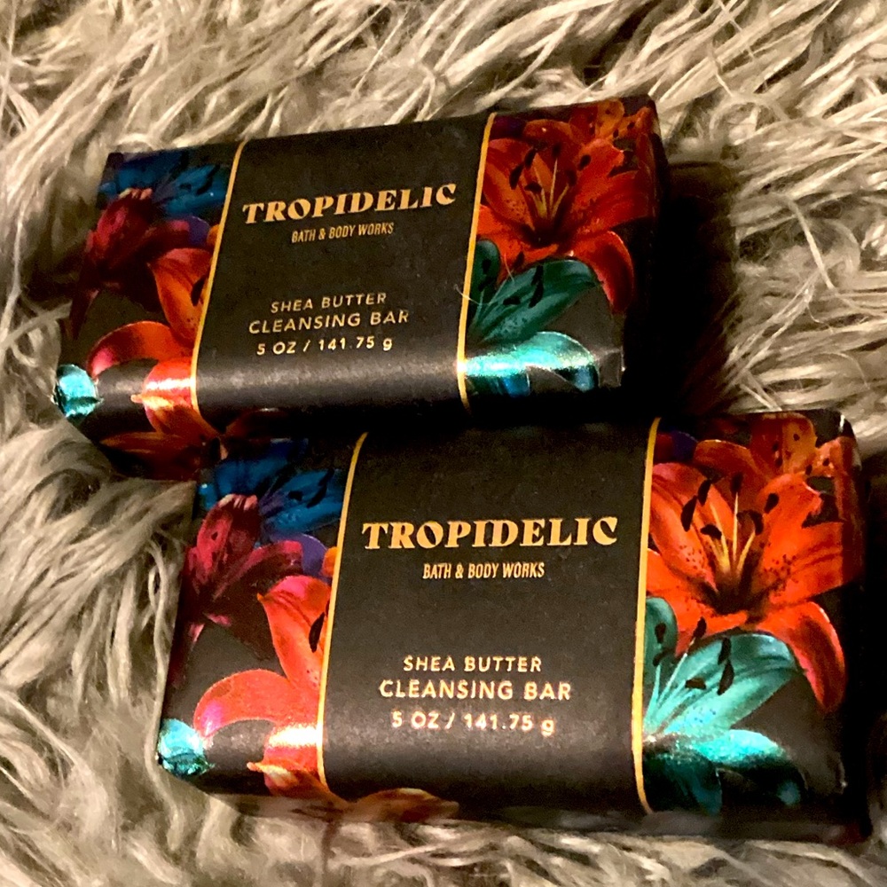 NWT BATH & Body Works TROPIDELlIC Cleansing Bar 5 oz BUNDLE of 2